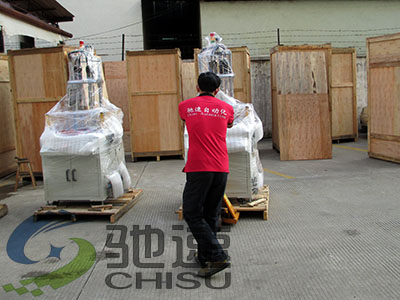 自動(dòng)鎖螺絲機(jī)發(fā)貨